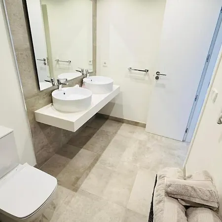 Infinity 2br&parking