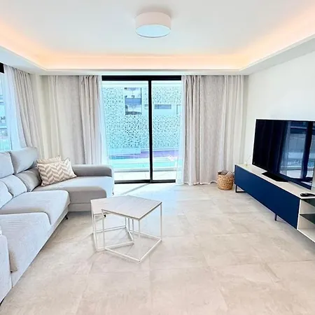 Infinity 2br&parking *