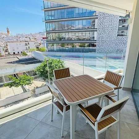 Infinity 2br&parking * إِستيبونا