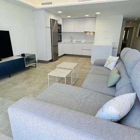 Infinity 2br&parking شقة *